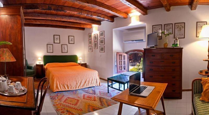 Il Glicine La Piana Dei Colli Bed & Breakfast Mondello Ngoại thất bức ảnh